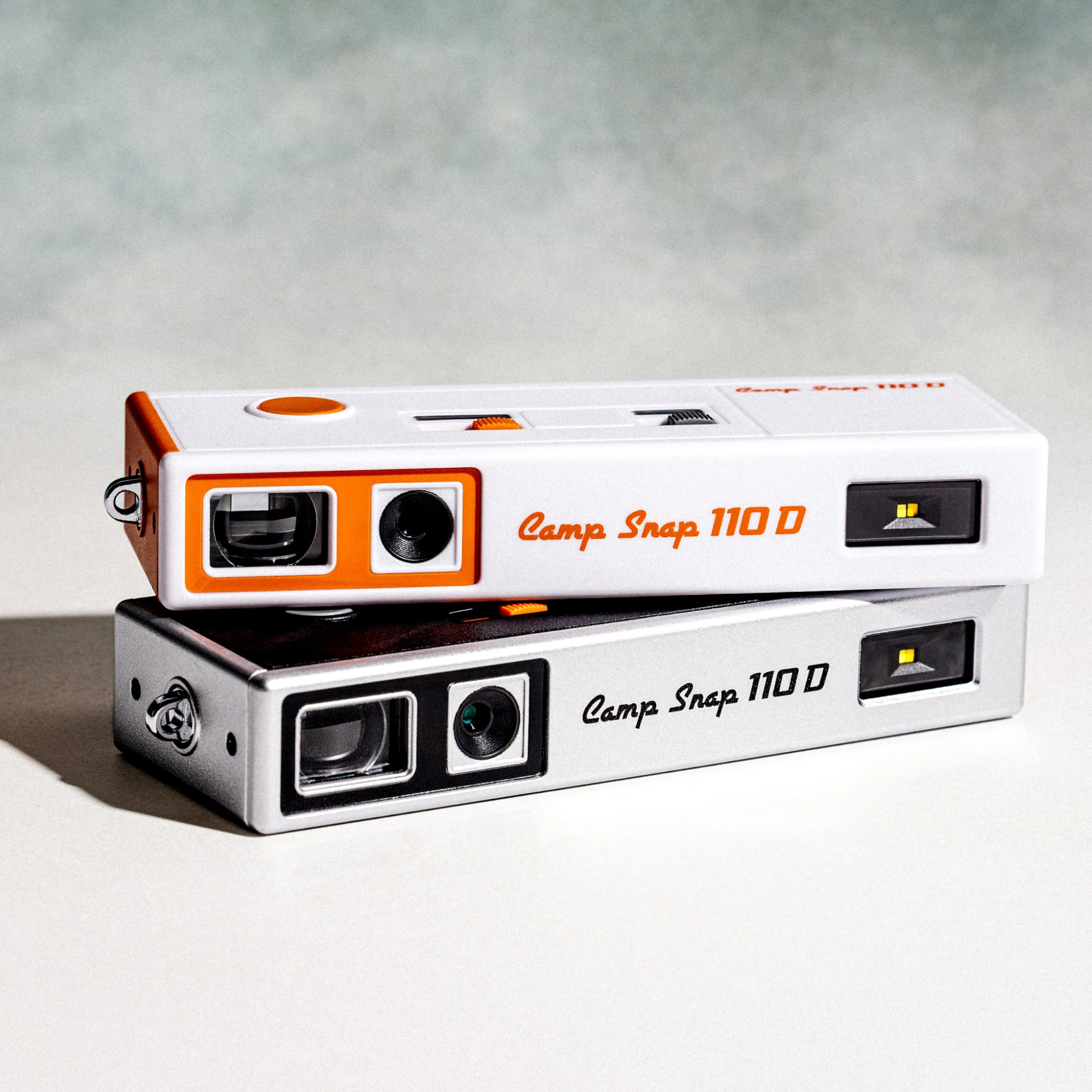 Ультракомпактная цифровая камера Camp Snap 110D camera